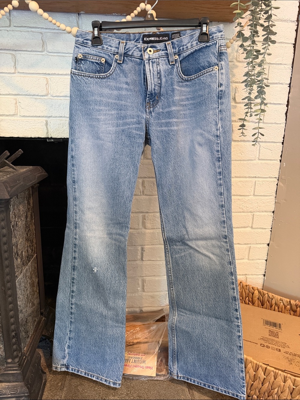 Vintage Y2K Express Low Rise Flare Jeans | Size 5/6R